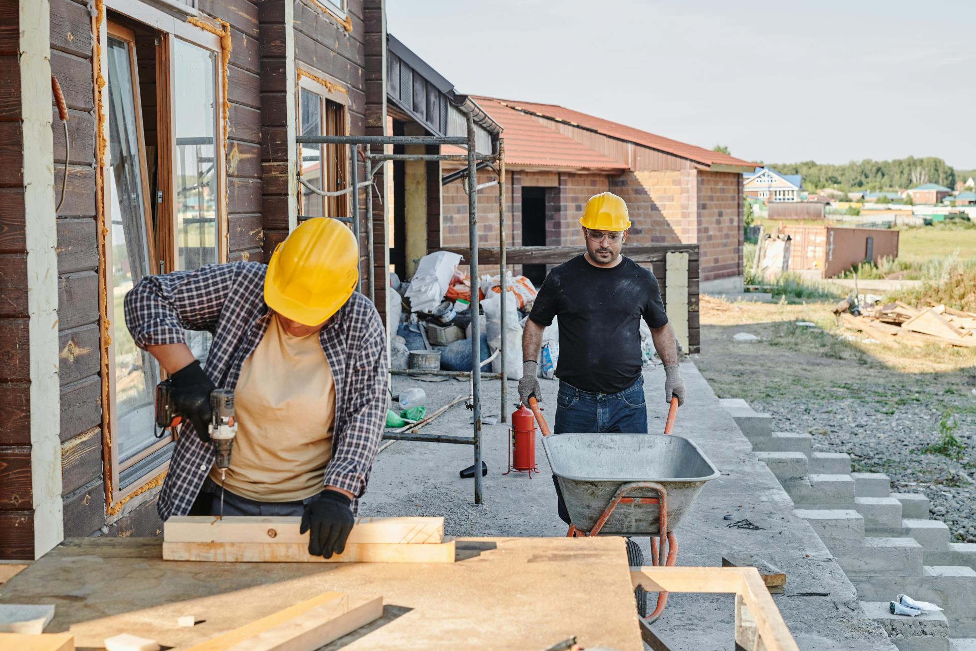 Building a house Image