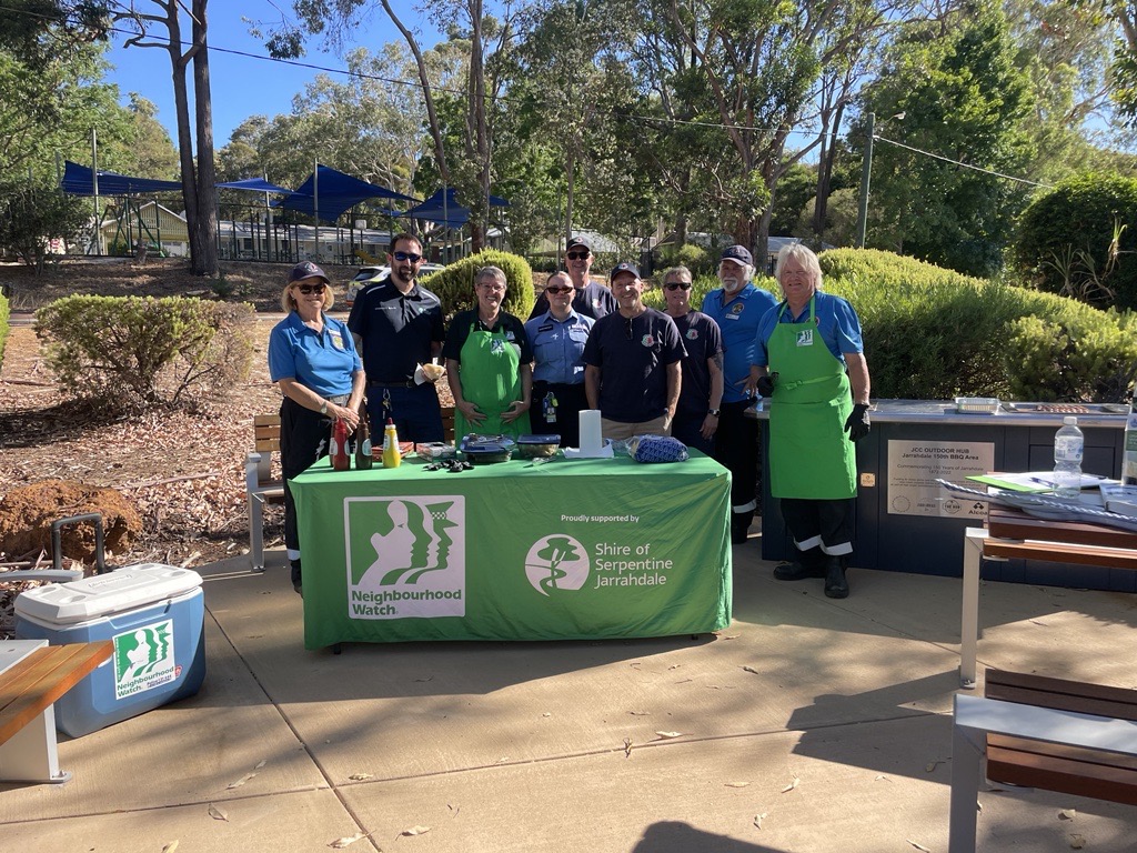 Calling all sausage sizzle specialists!