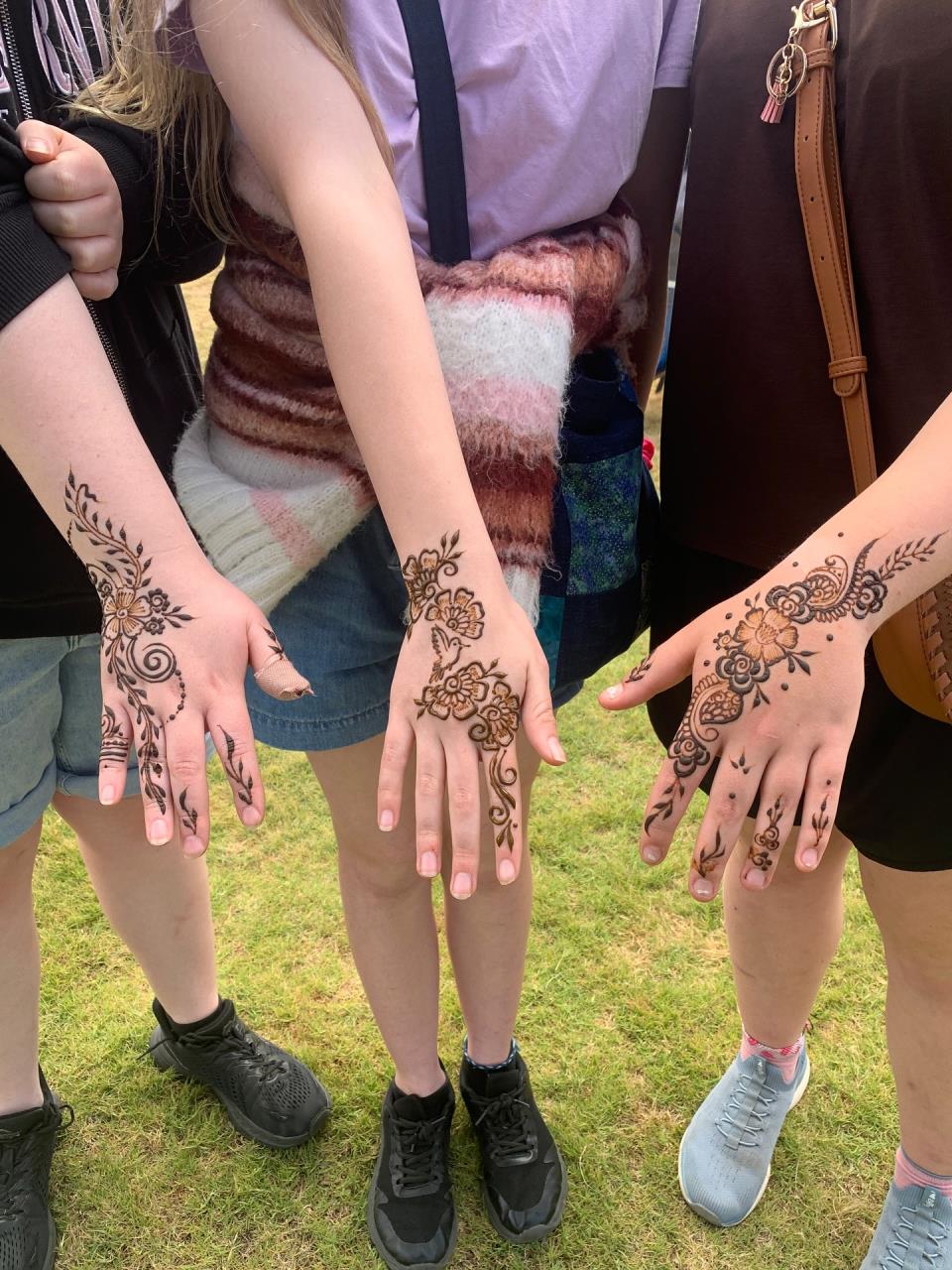 Henna Workshop @ Byford Library (Ages 15 to Adults)