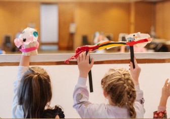 Performing With Puppets