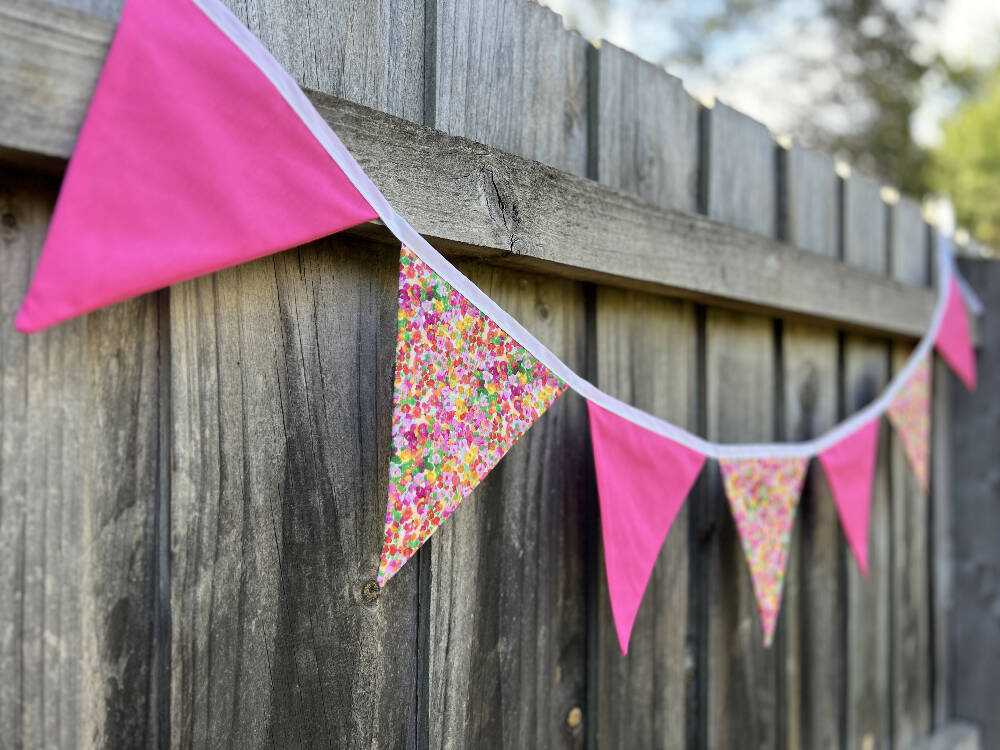 SJ Bunting Library Sew-In Day