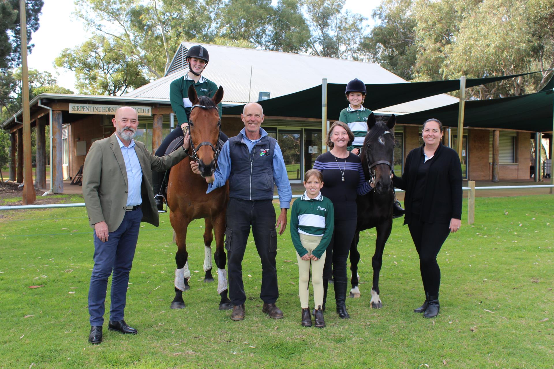 Brand new fencing a boost for SJ equestrian clubs